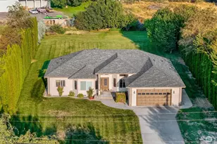 20086 NW Cherry Rd, Soap Lake, WA 98851 - Photo 1