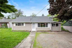 671 Shelton Ave NE, Renton, WA 98056 - Photo 1