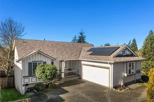 2402 NE 19th St, Renton, WA 98056 - Photo 1