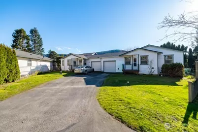 513 Marshall Street, Sedro Woolley, WA 98284 - Photo 1