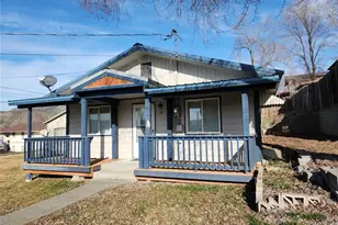 19 1st Street E, Tonasket, WA 98855 - Photo 1