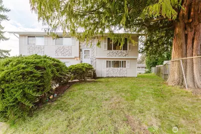 6844 NE Helena Court, Bremerton, WA 98311 - Photo 1