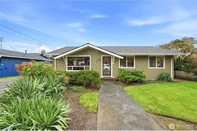 8031 Florida Dr, Everett, WA 98203 - Photo 1