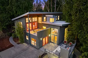 1514 NE 103rd St, Seattle, WA 98125 - Photo 1