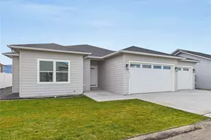 2460 Noah St SE, East Wenatchee, WA 98802 - Photo 1