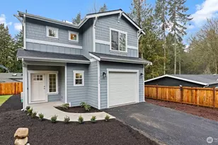 21855 Wavecrest Ave NE, Poulsbo, WA 98370 - Photo 1