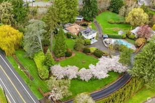 6612 NE 202nd St, Kenmore, WA 98028 - Photo 1