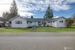 545 N 12th St, Elma, WA 98541 - Photo 1