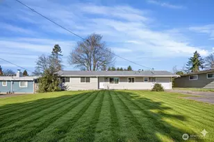 1464 S 303rd St, Federal Way, WA 98003 - Photo 1