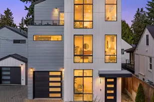 328 NE 91st St, Seattle, WA 98115 - Photo 1