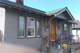 912 Okanogan Ave, Wenatchee, WA 98801 - Photo 1