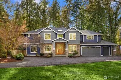 8997 Springwood Avenue NE, Bainbridge Island, WA 98110 - Photo 1