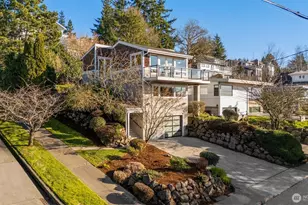 2572 13th Ave W, Seattle, WA 98119 - Photo 1