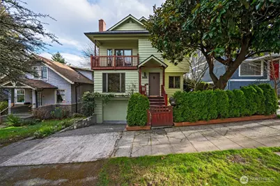2418 Federal Avenue E, Seattle, WA 98102 - Photo 1