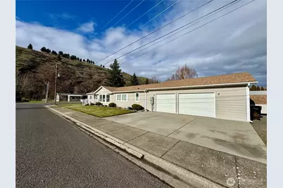 301 E Touchet Street, Dayton, WA 99328 - Photo 1