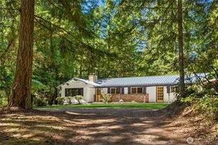 5836 Battle Point Dr NE, Bainbridge Island, WA 98110 - Photo 1