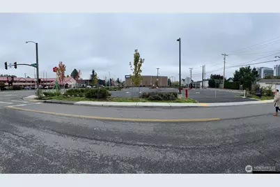 1216 N Broadway, Everett, WA 98201 - Photo 1