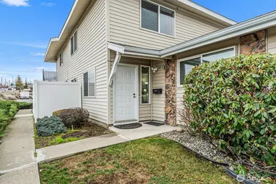 100 Simon Street #30, East Wenatchee, WA 98802 - Photo 1