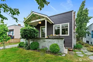 1114 N 77th St, Seattle, WA 98103 - Photo 1