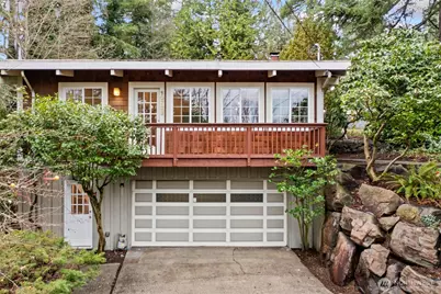 10723 24th Avenue NE, Seattle, WA 98125 - Photo 1