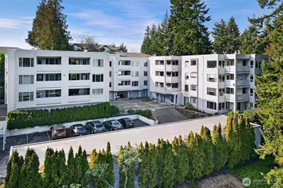 17417 Ashworth Avenue N #403, Shoreline, WA 98133 - Photo 1