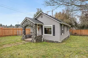926 Austin Ave, Port Orchard, WA 98366 - Photo 1