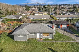 908 S 18th St, Mount Vernon, WA 98274 - Photo 1