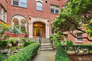 124 Warren Ave N, Seattle, WA 98109 - Photo 1