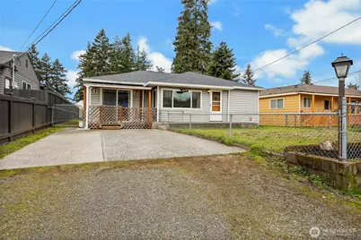 10628 20th Avenue S, Tacoma, WA 98444 - Photo 1