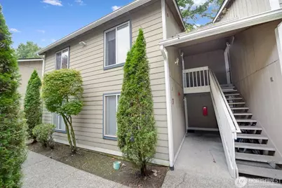 20032 66th Place W #B3, Lynnwood, WA 98036 - Photo 1