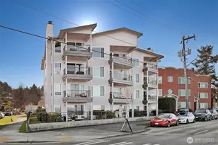 2440 Alki Ave SW, Seattle, WA 98116 - Photo 1