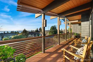 18600 4th Ave SW, Normandy Park, WA 98166 - Photo 1