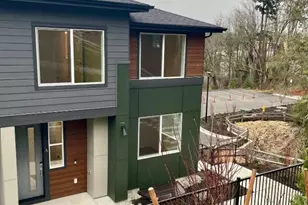 13210 NE 127th Wy, Kirkland, WA 98034 - Photo 1