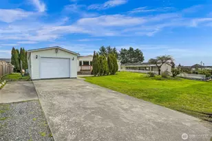 8356 Seabreeze Ct, Blaine, WA 98230 - Photo 1