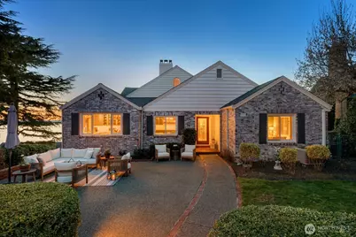 2803 Magnolia Boulevard W, Seattle, WA 98199 - Photo 1