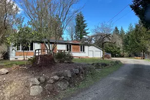 240 NE Chinook Dr, Belfair, WA 98528 - Photo 1