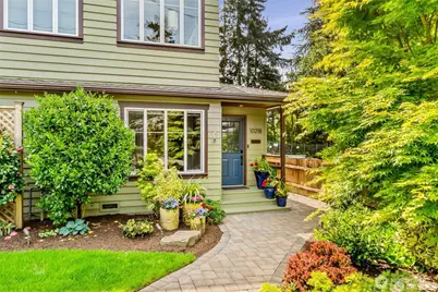 10218 NE 65th Street, Kirkland, WA 98033 - Photo 1