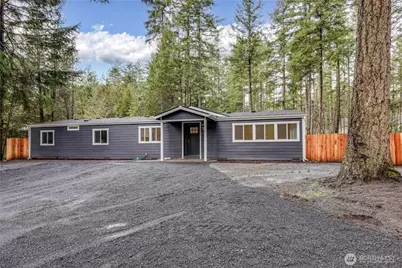160 E Barnsby Place, Shelton, WA 98584 - Photo 1