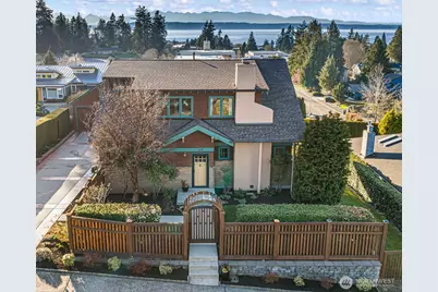 647 9th Avenue N, Edmonds, WA 98020 - Photo 1