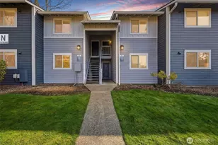 14222 NE 181st Pl, Woodinville, WA 98072 - Photo 1