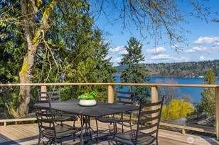 11904 Lakeside Ave NE, Seattle, WA 98125 - Photo 1