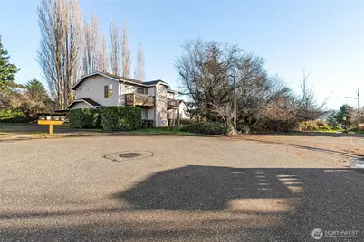 2810 Valencia Street, Bellingham, WA 98226 - Photo 1