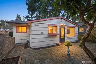 14044 Lenora Pl N, Seattle, WA 98133 - Photo 1