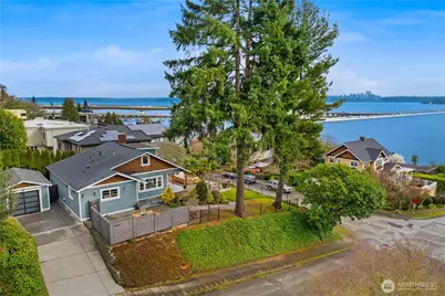 1531 36th Avenue S, Seattle, WA 98144 - Photo 1