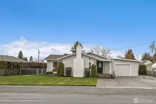 141 Rainier St S, Buckley, WA 98321 - Photo 1