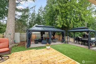 7882 Blakely Ave, Clinton, WA 98236 - Photo 1