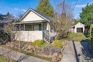 946 N 86th St, Seattle, WA 98103 - Photo 1