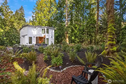 13532 Phelps Road NE, Bainbridge Island, WA 98110 - Photo 1