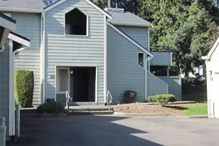 451 S 328th St, Federal Way, WA 98003 - Photo 1