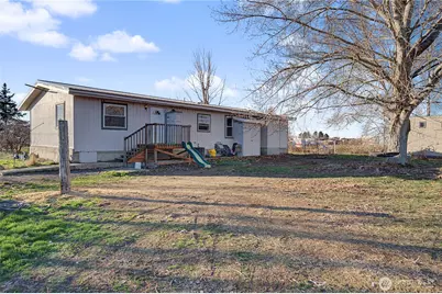 10124 Road 16 NE, Moses Lake, WA 98837 - Photo 1